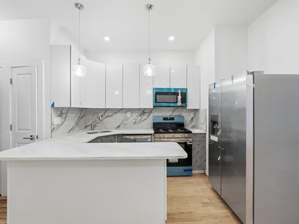 483 Quincy Street image 1 of 9