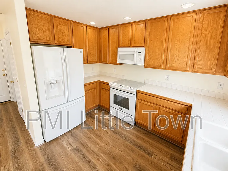 5183 Creek Way — Photo 15