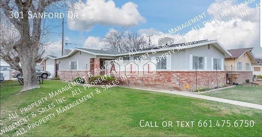 2nd image of 301 Sanford Dr #5