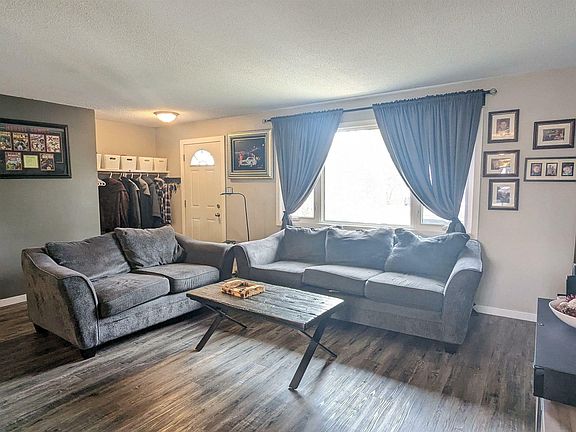 3rd image of 5718 52nd St