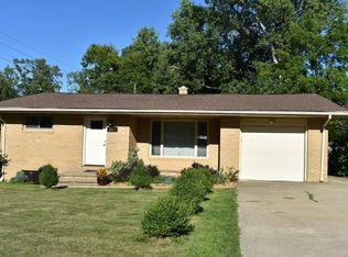 2815 Evergreen Dr, Saint Joseph, MI 49085
