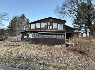 195 Railroad St, Hambleton, WV 26269