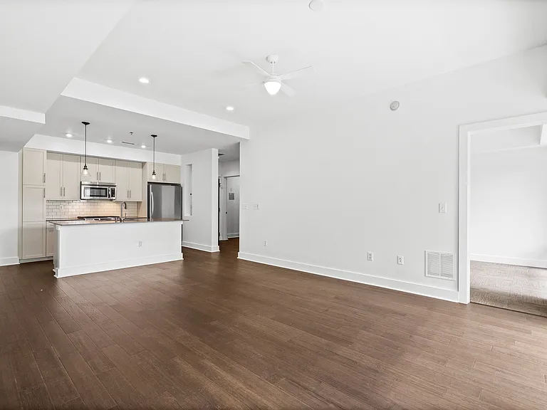 1100 Howell Mill Rd NW #212 — Photo 15