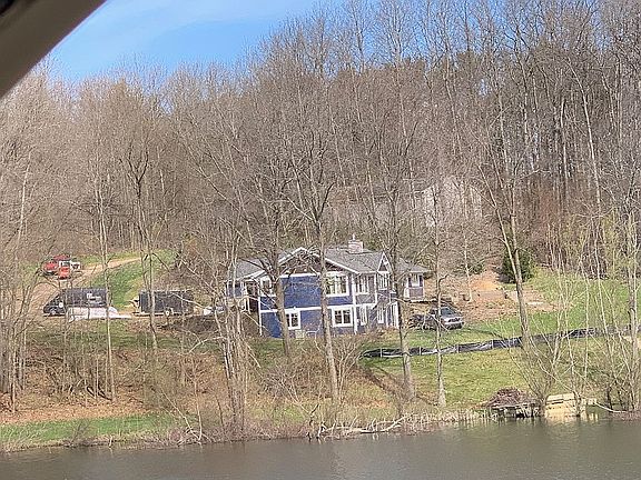 2nd image of 7627 Oak Dr