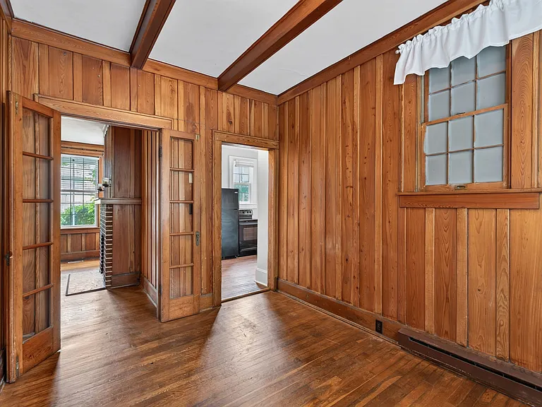 204 Bedford Pl #MAIN — Photo 13