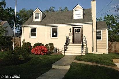 2nd image of 2909 Madison Pl