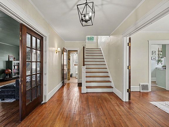 4th image of 1115 W Michigan Ave