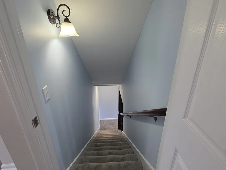1186 Castlewood Dr — Photo 27
