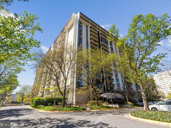 5300 Holmes Run Pkwy APT 1210, Alexandria, VA 22304