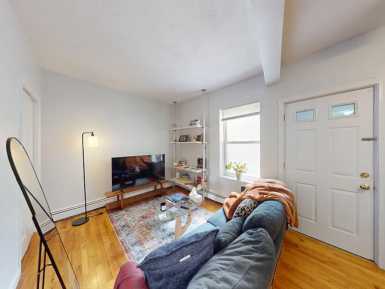 122 Berkshire St #7 — Photo 2