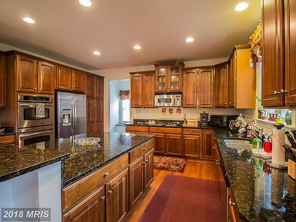 3rd image of 11694 Ironwood Dr