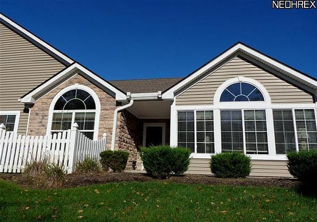 1st image of 184 Shaw Dr