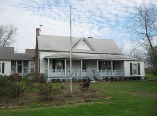 551 Kendallwood Church Rd, Moultrie, GA 31768