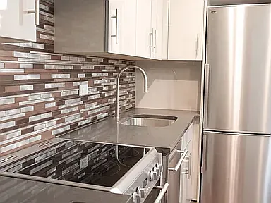 458 W 51st St #5 — Photo 8