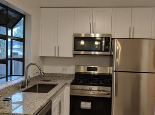 1053 Montgomery St, San Carlos, CA 94070