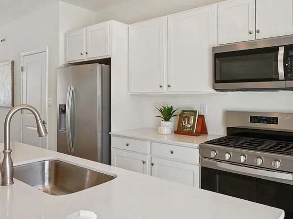 522 Lyanna Way, Downingtown, PA 19335