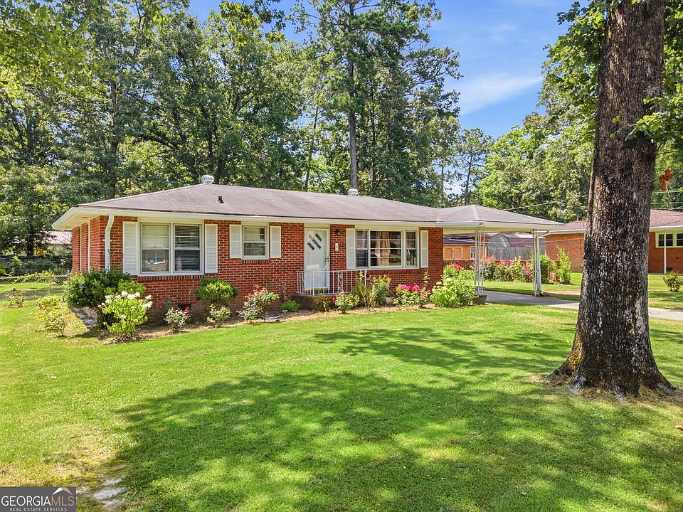 1st image of 4 Wakefield Pl NW