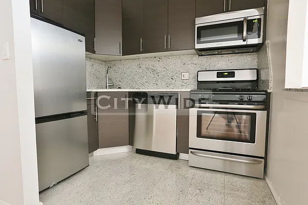 Rented by City Wide Apartments | media 48