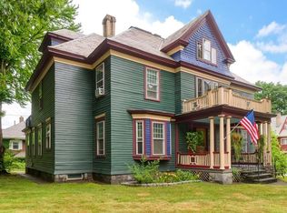 877 Pleasant St, Worcester, MA 01602