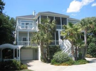 6 Edgewater Aly, Isle Of Palms, SC 29451