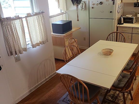 3rd image of 35 Lakeview Ct #2C