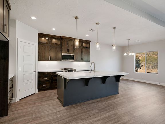 5th image of 6068 White Trails Dr #Q3czj2