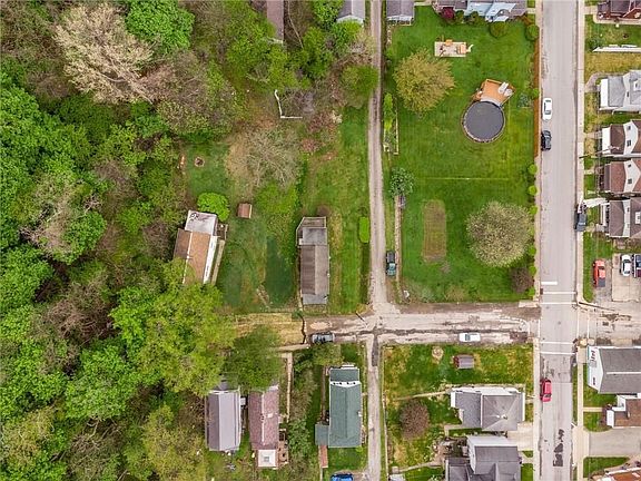 2nd image of 312 Harrison Ave