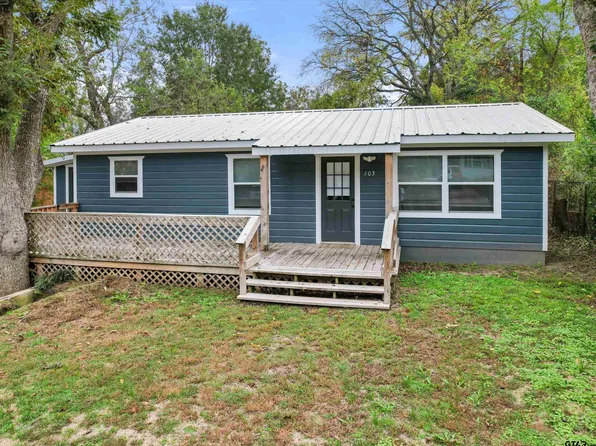 103 W College St, Big Sandy, TX 75755