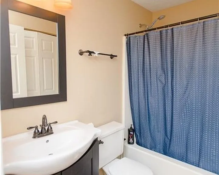 63 Lucinda Ct — Photo 10
