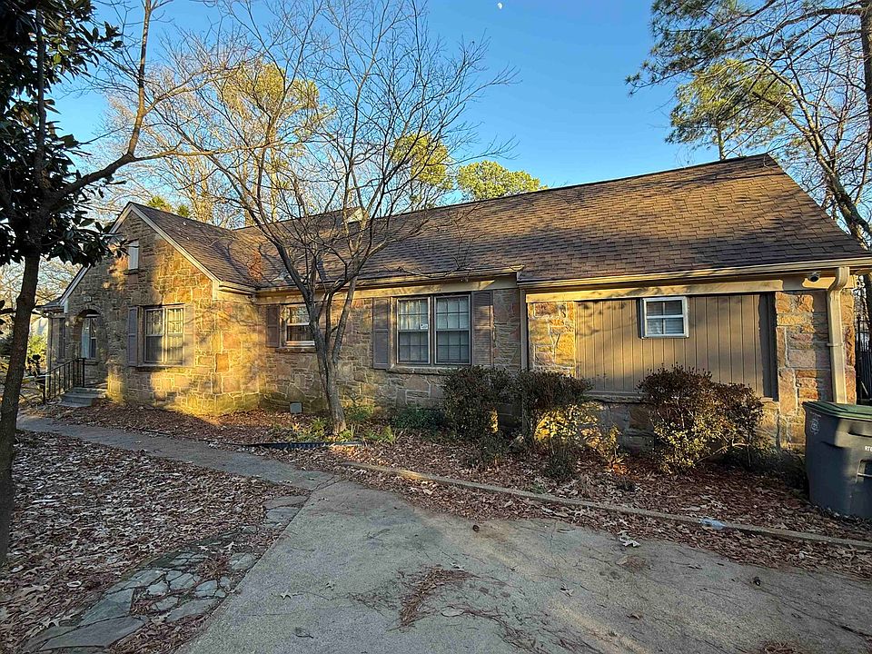 1st image of 326 Saint Nick Dr
