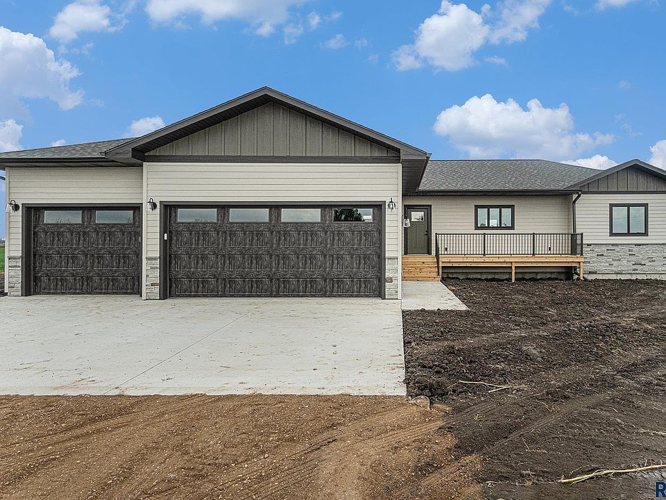 1st image of 2050 Harvest Creek Ln