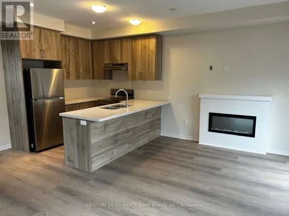 35 Moonstone Cmn, Cambridge, ON N1R 5S2