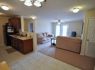 1040 S Clifton Ave APT B202, Springfield, MO 65802