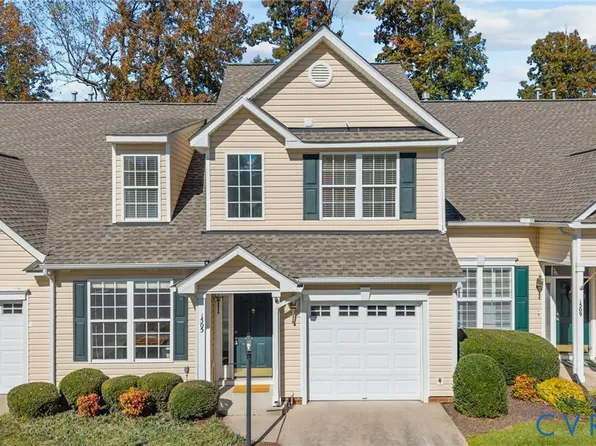1505 Providence Knoll Dr, North Chesterfield, VA 23236