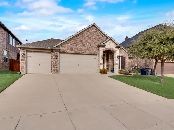 2437 Kingsgate Dr, Little Elm, TX 75068