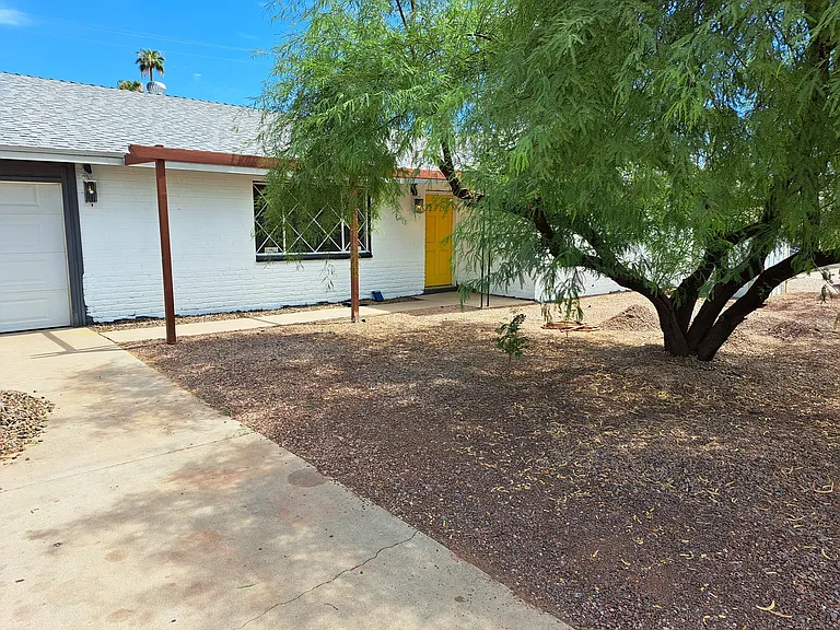 7308 E Latham St — Photo 1