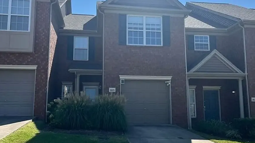 3 bed, 2.5 bath, 1574 sqft, $2,000 — Photo 1