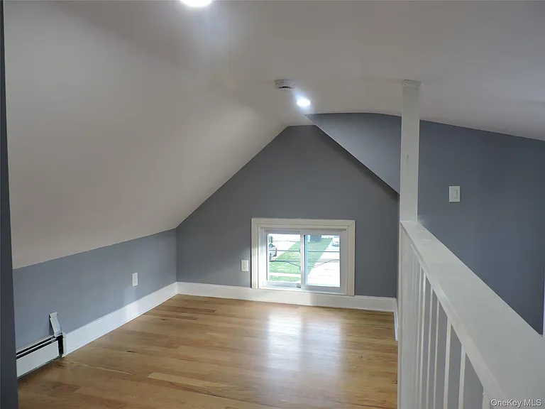23 Maple Ave — Photo 8