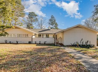 1225 Hollow Tree Ct, Charlotte, NC 28226