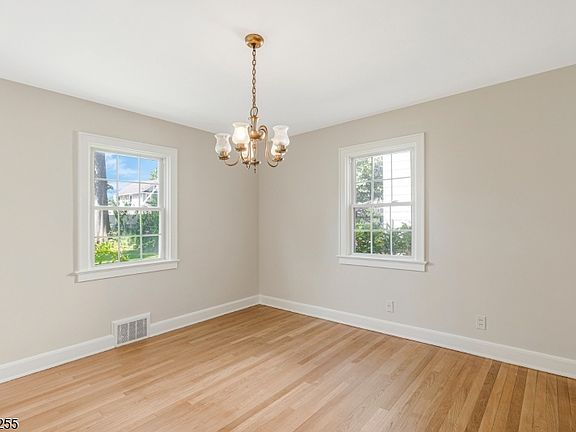 3rd image of 28 E Young St