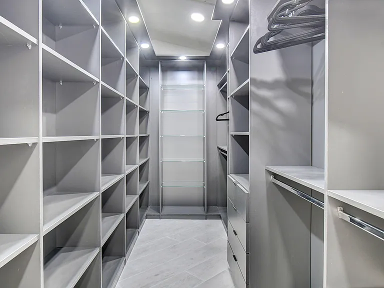 13302 Doubletree Cir — Photo 39