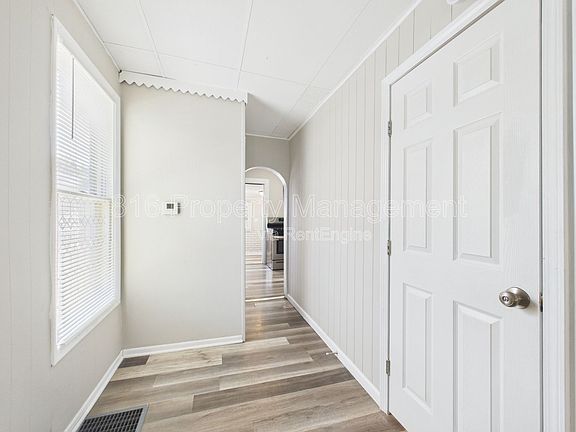 5th image of 1222 S 40th St
