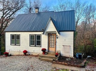 1 Cedar Hill St, Belleville, IL 62223