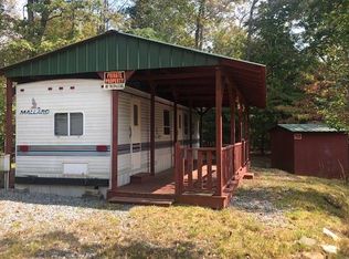 64 10th St #C-209, Ellijay, GA 30540