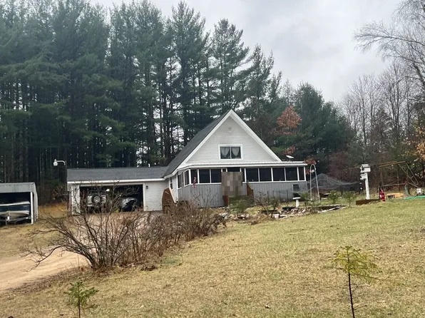 9262 Mohican Trl, Evart, MI 49631
