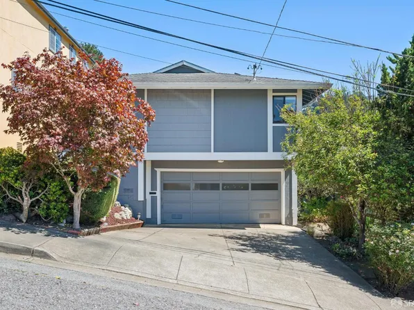 115 Bayview Rd, Pacifica, CA 94044