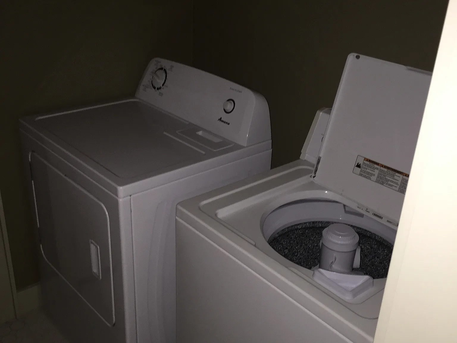 3 bed, 1000 sqft, $1,500 — Photo 4