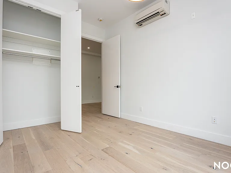 491 Evergreen Ave #2B — Photo 13