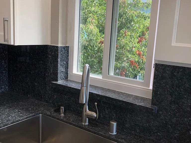 6878 Foothill Blvd — Photo 2