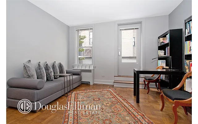 Sold by Douglas Elliman | media 22